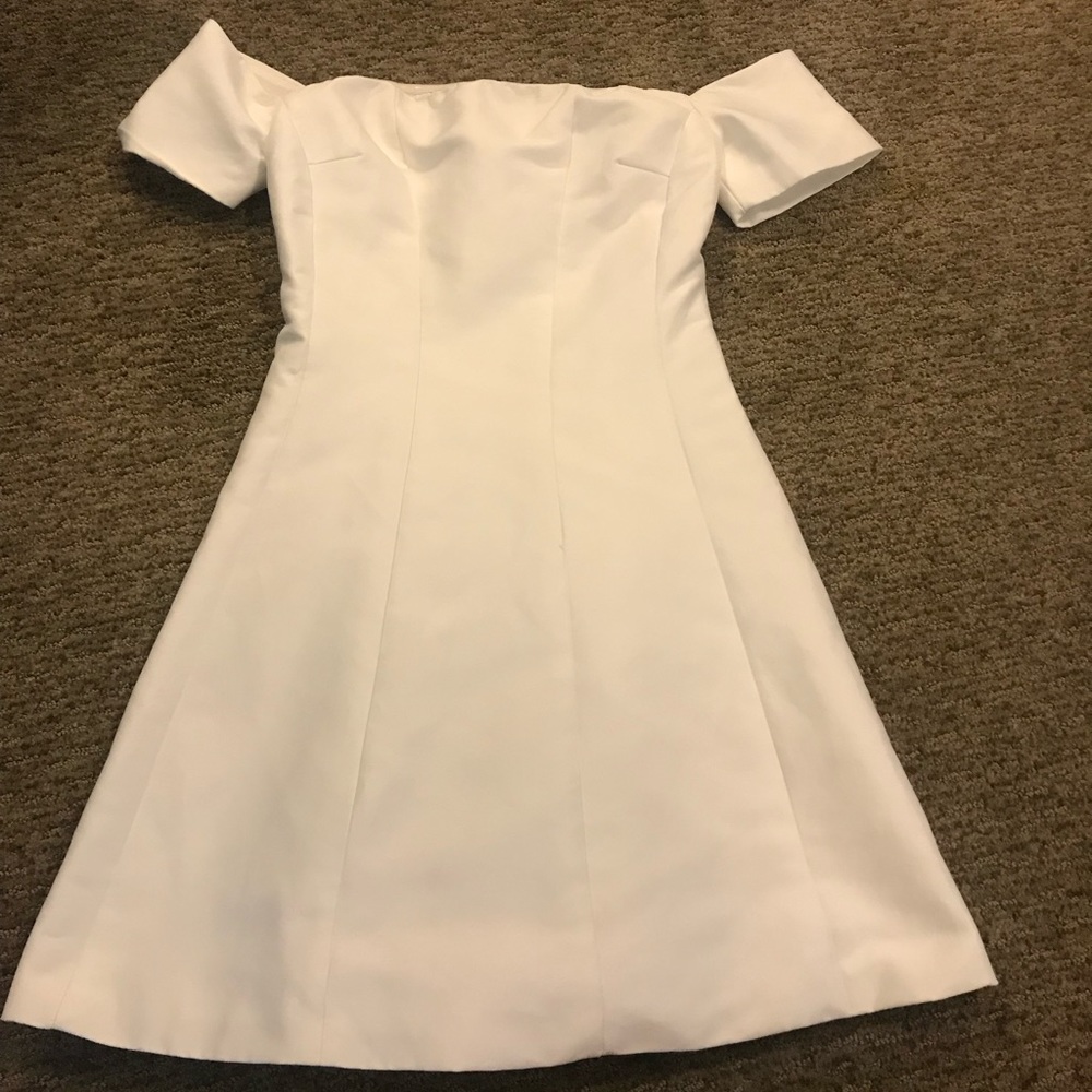 DO+BE white off the shoulder dress